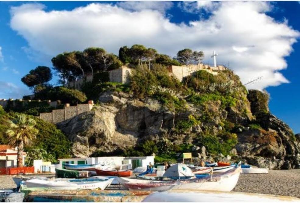 Apartamento Con Encanto Y Preciosas Vistas Junto A La Playa Almuñécar Eksteriør billede